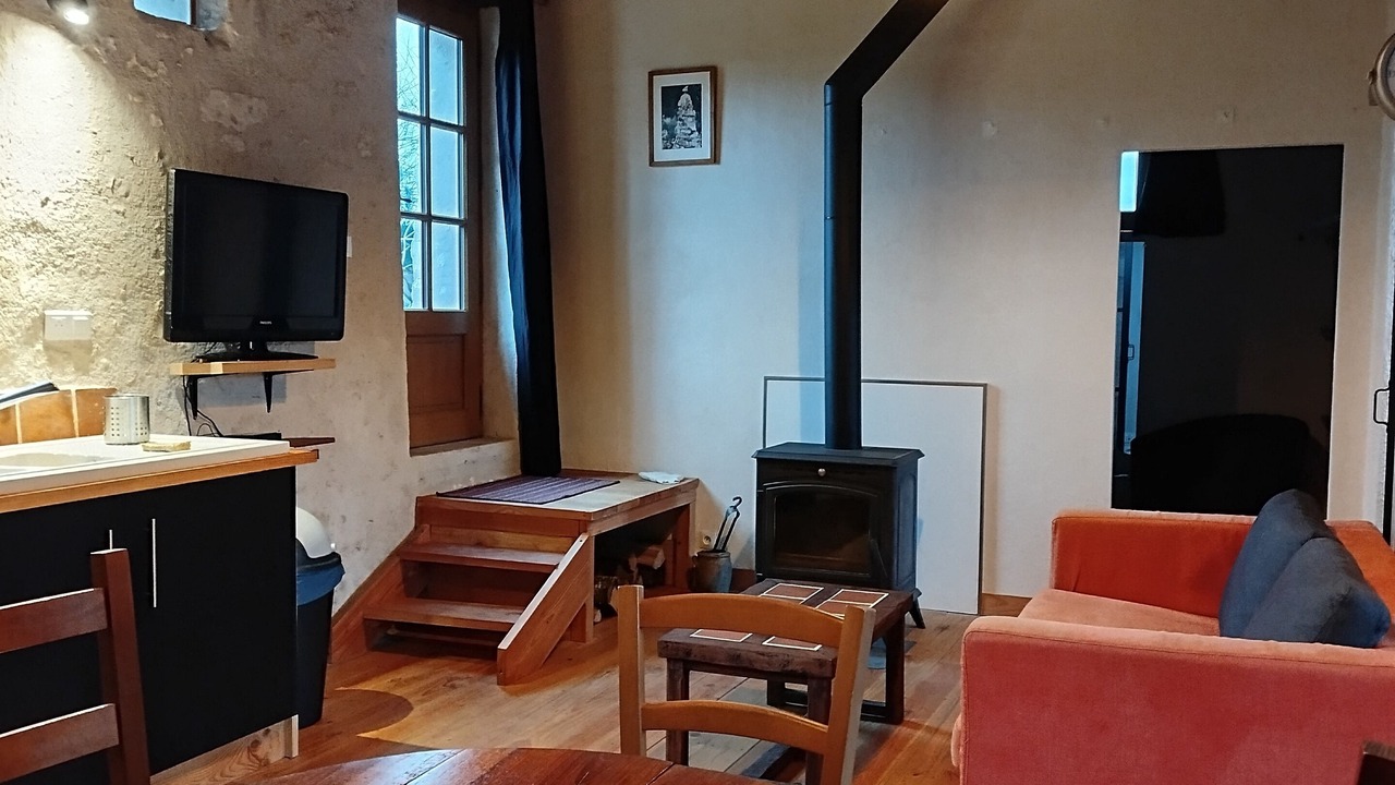 Photo of Livingroom in Perrusson