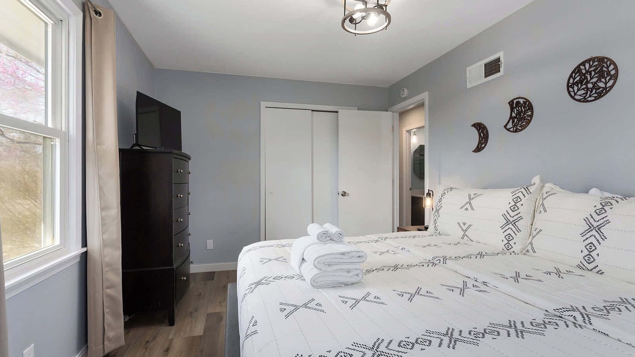 Photo of Bedroom in Lenexa