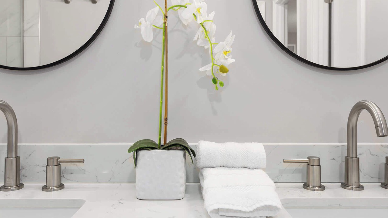 Photo of Bathroom in Lenexa