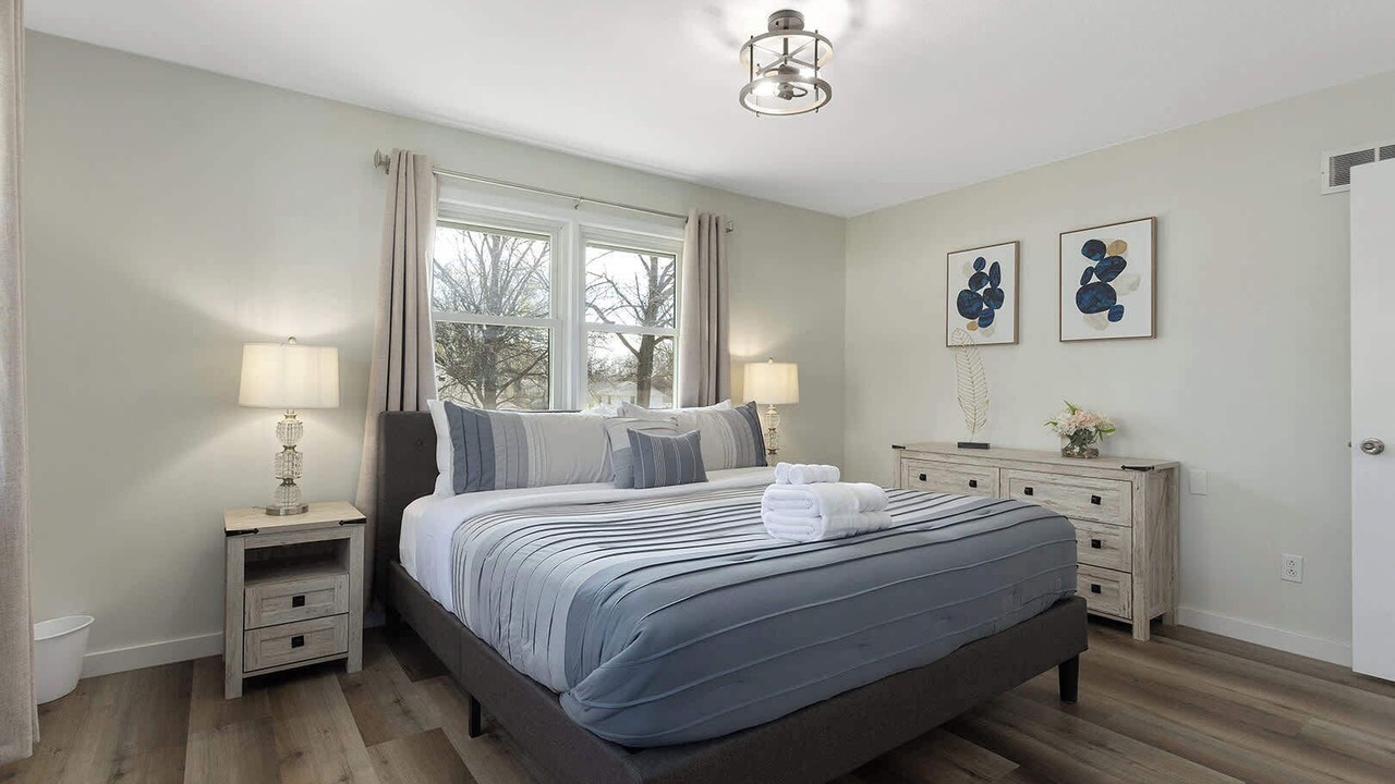 Photo of Bedroom in Lenexa