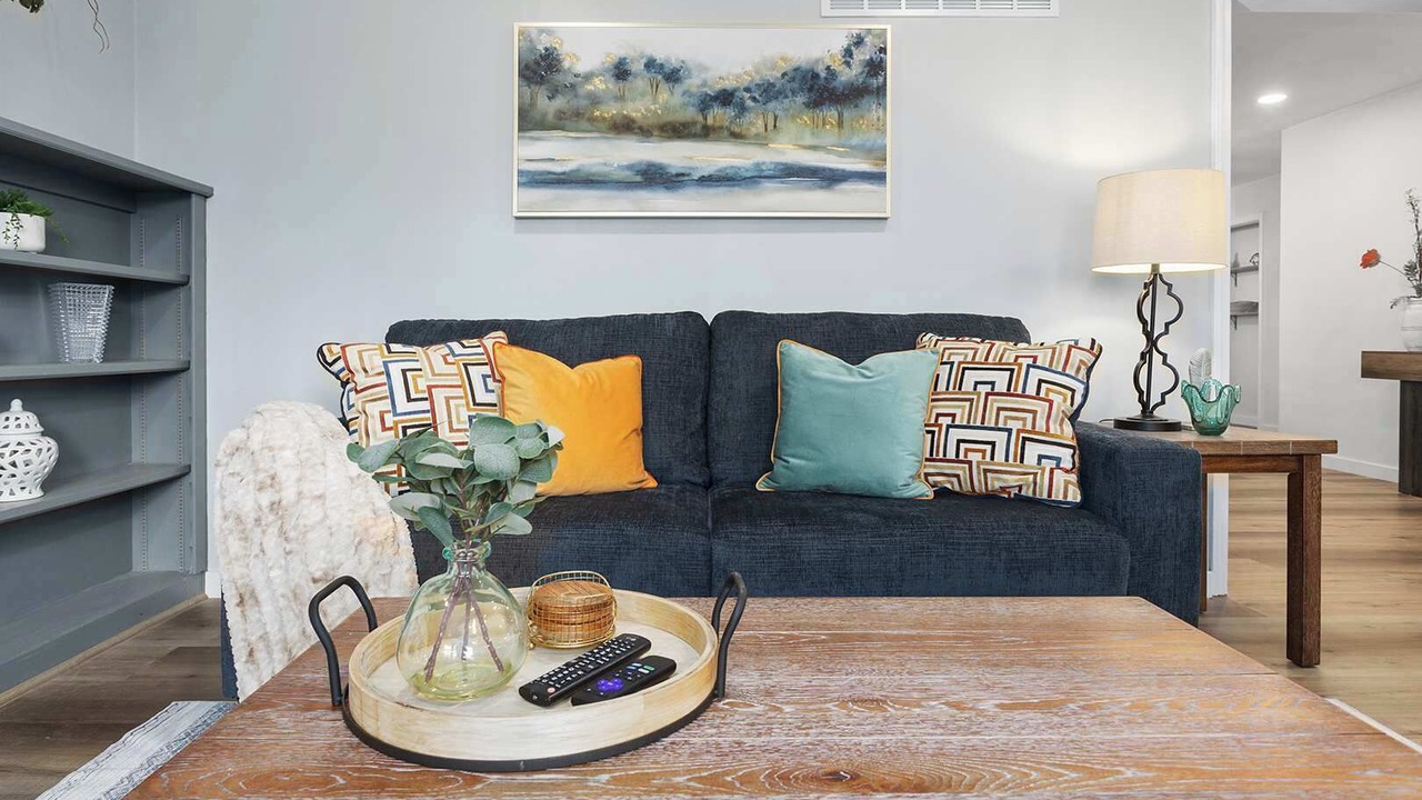 Photo of Livingroom in Lenexa