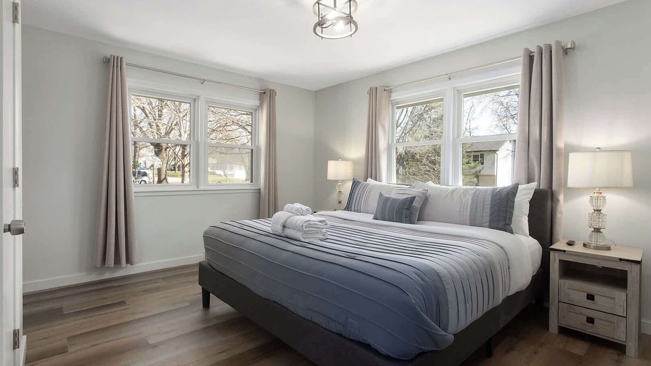 Photo of Bedroom in Lenexa