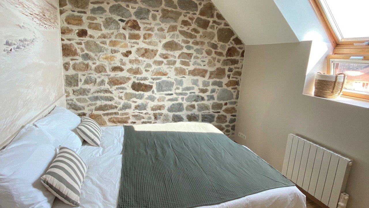 Photo of Bedroom in Le Vivier-sur-Mer