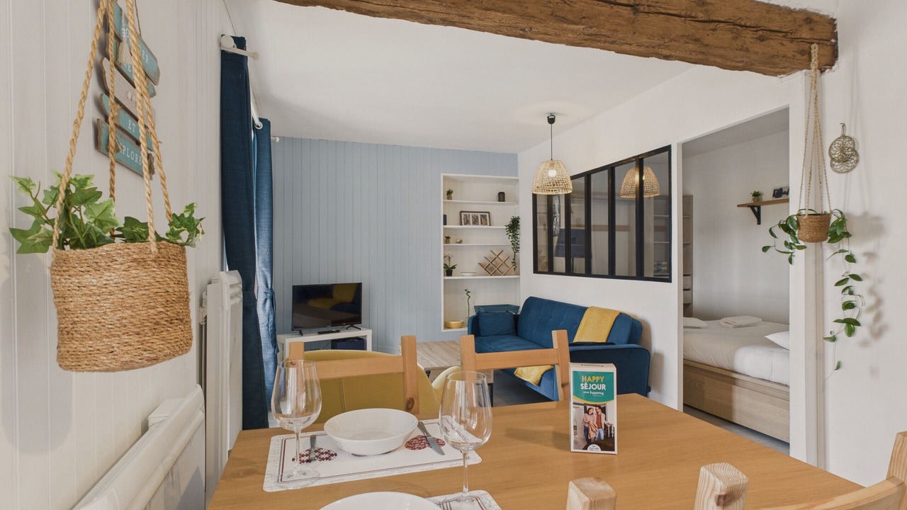 Photo of Livingroom in Bellamy-Barbin