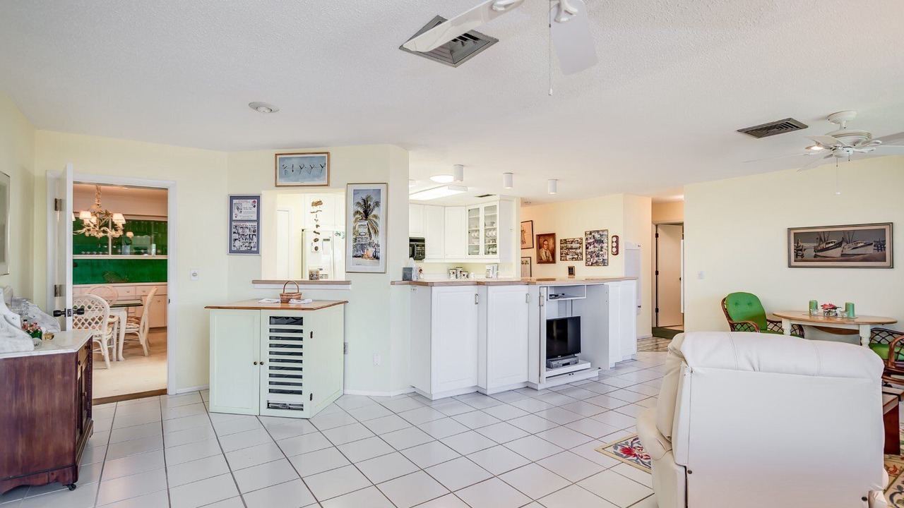 Photo of Livingroom in Boca Grande