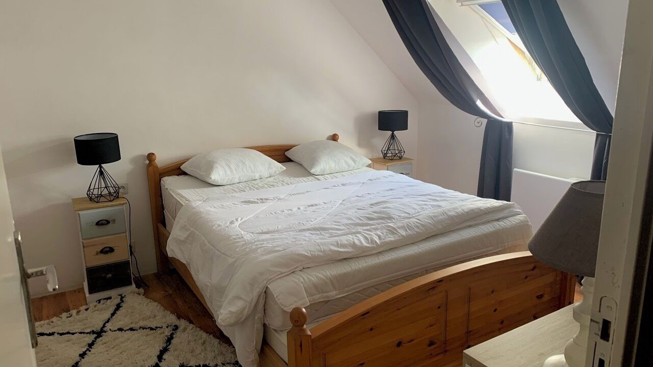 Photo of Bedroom in Plougoulm