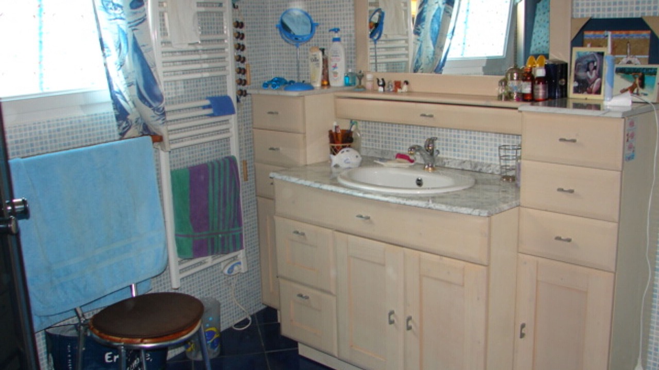 Photo of Bathroom in La Gueriniere