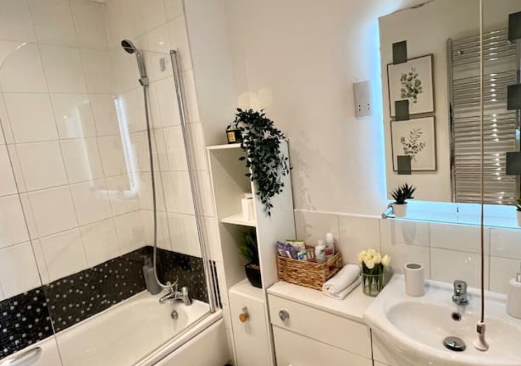 Photo of Bathroom in Livesey