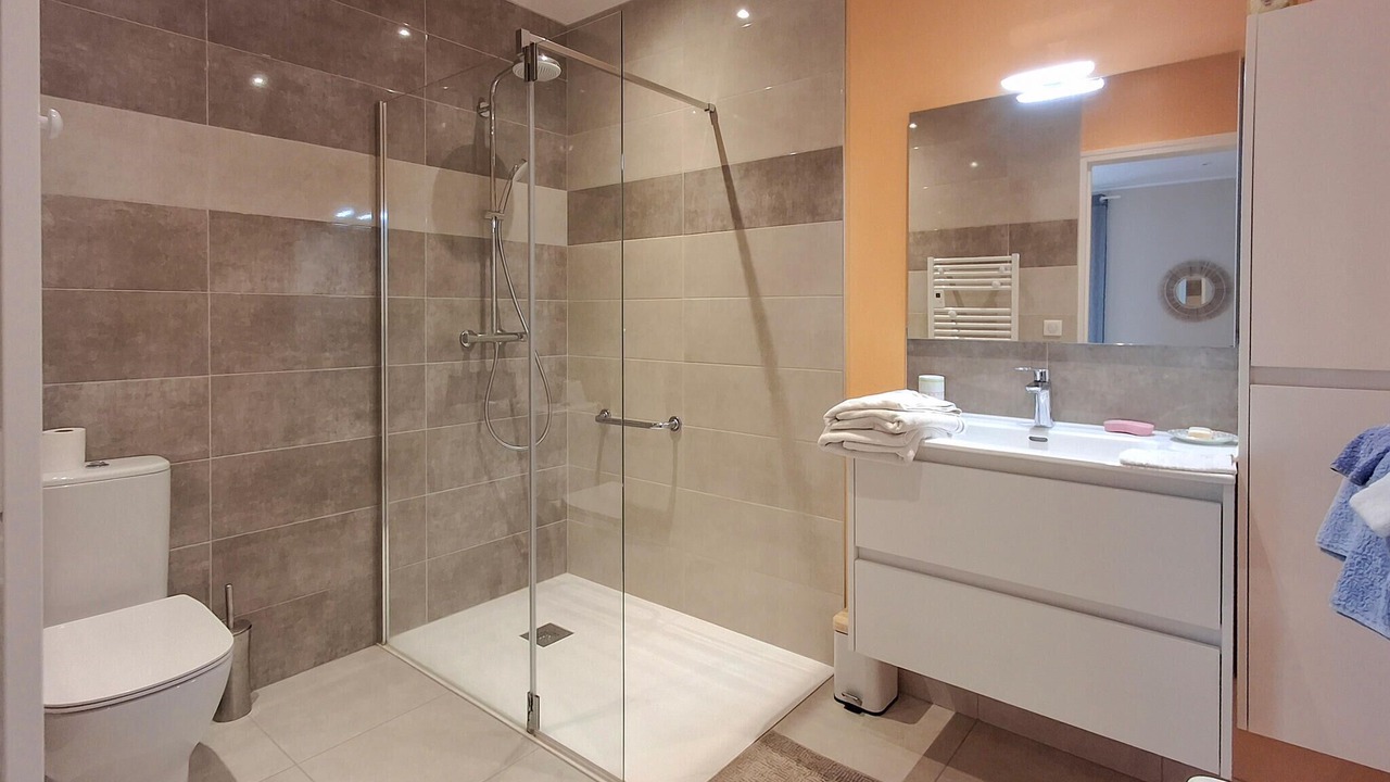 Photo of Bathroom in Plelan-le-Petit