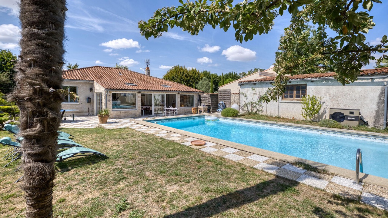 Photo of Outdoor in Clavette
