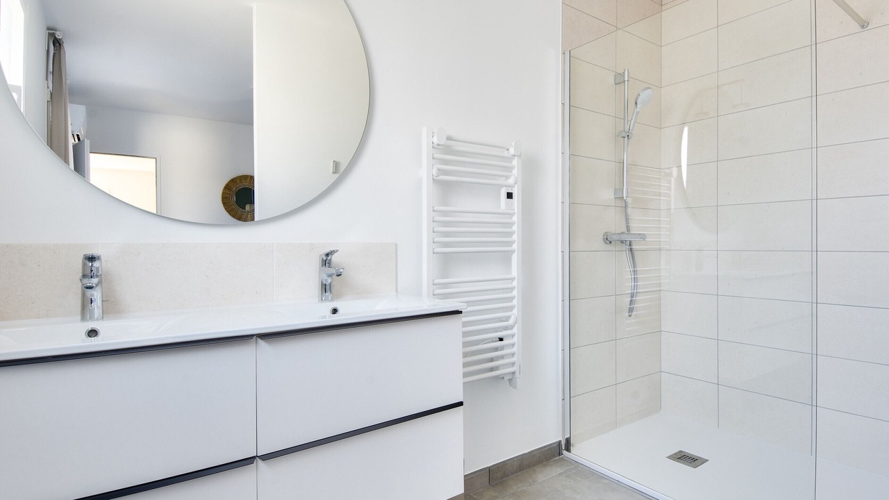 Photo of Bathroom in La Gueriniere