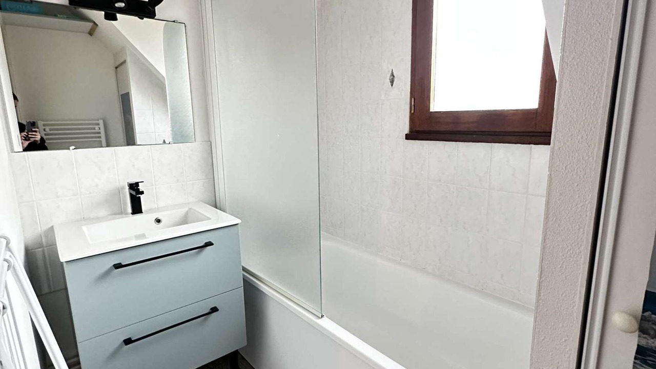 Photo of Bathroom in Ouistreham