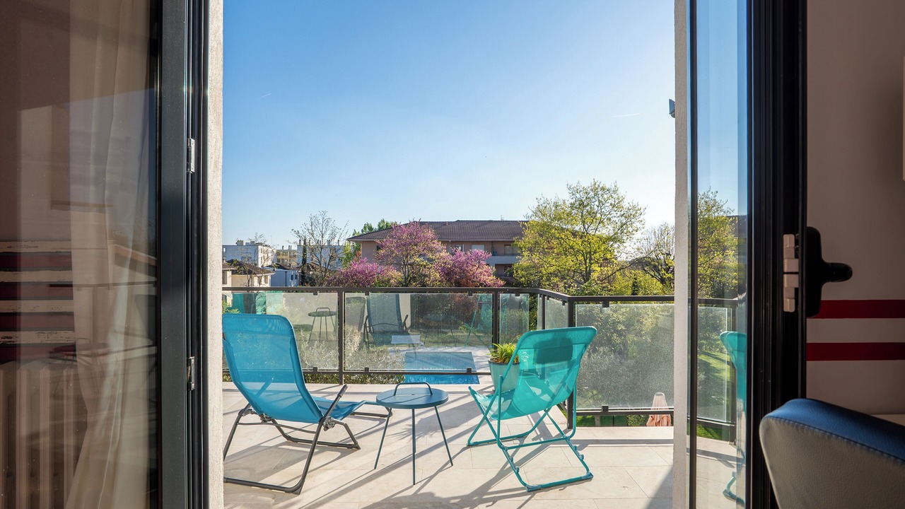 Photo of Others in Pont des Demoiselles-Montaudran-La Terrasse
