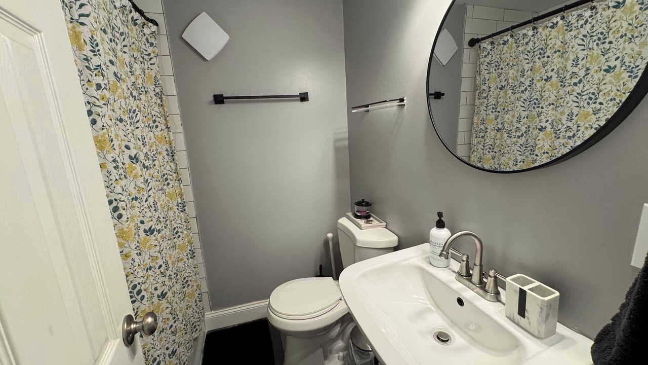 Photo of Bathroom in Salem