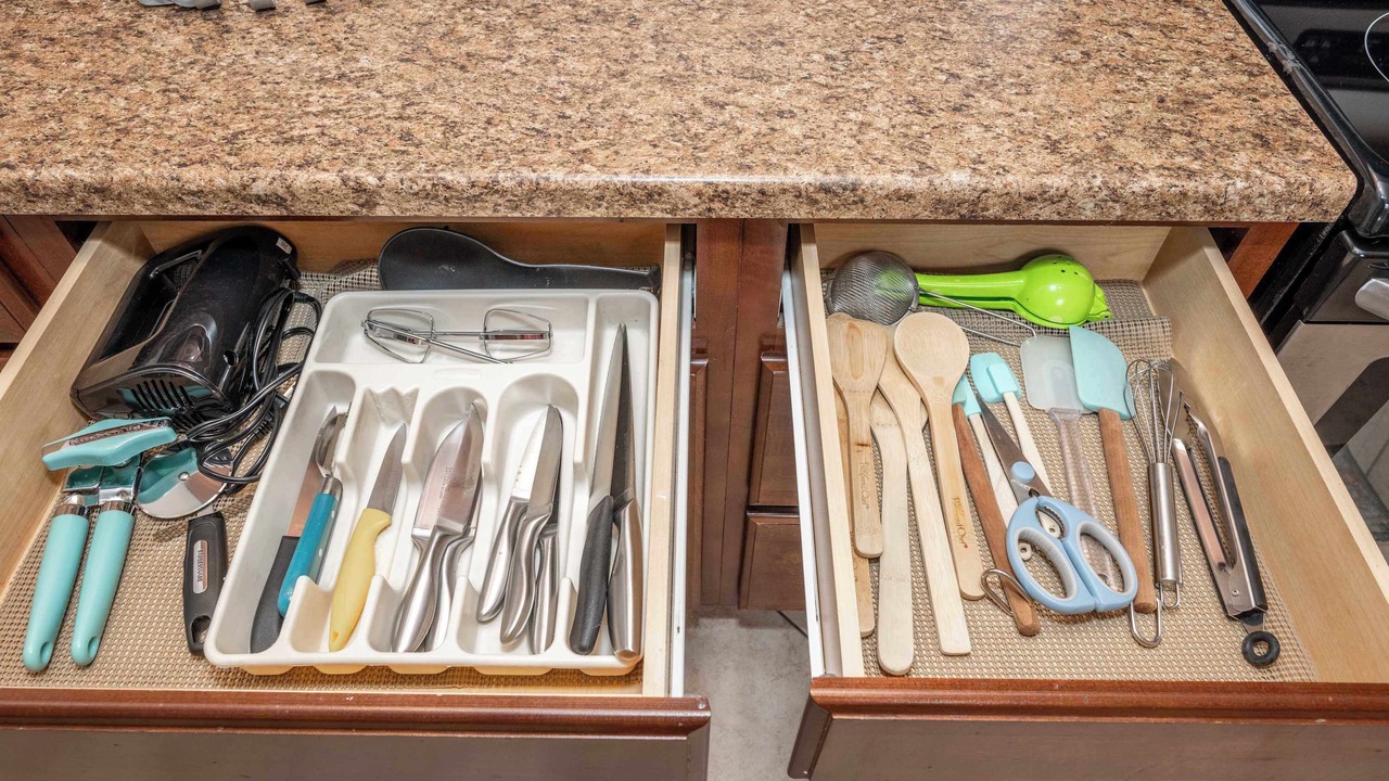 Photo of Others in Monroe