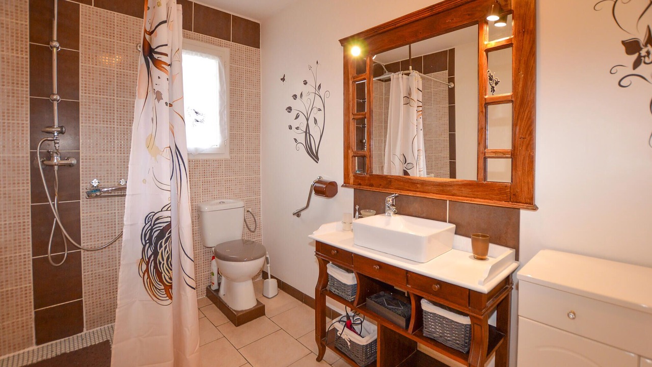 Photo of Bathroom in Casamozza