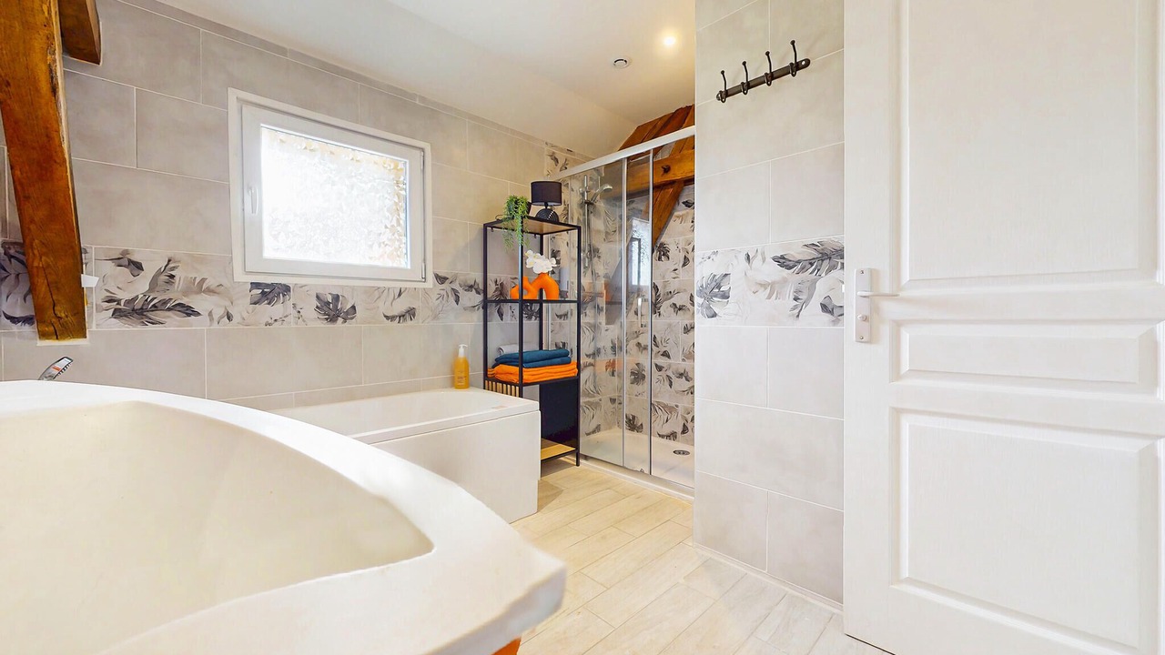 Photo of Bathroom in Cossaye