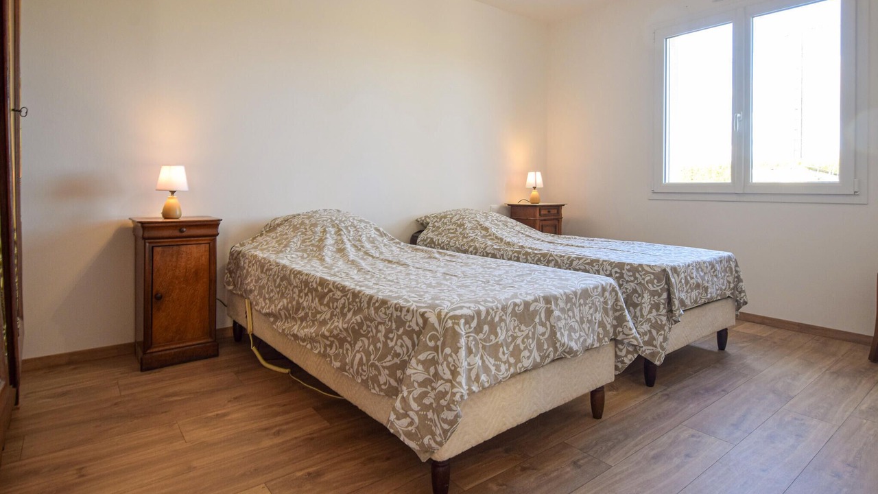 Photo of Others in Bacilly