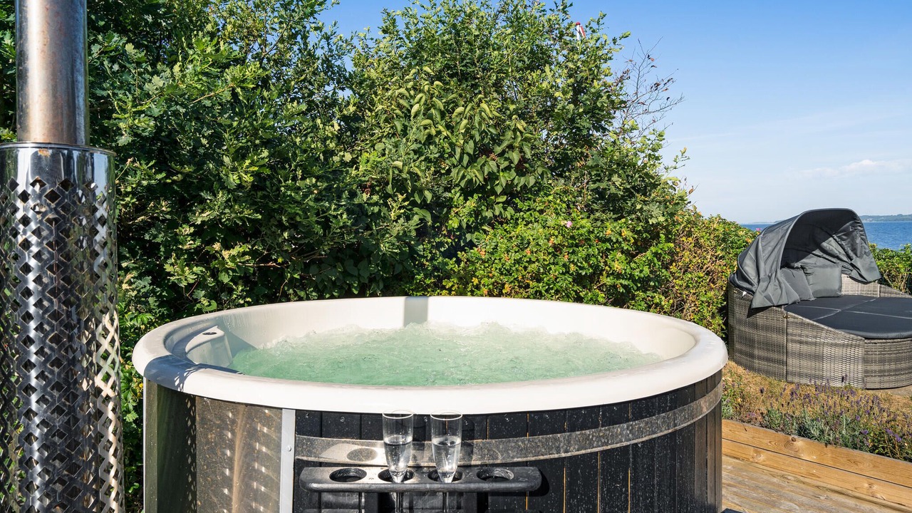 Photo of Others in Millinge