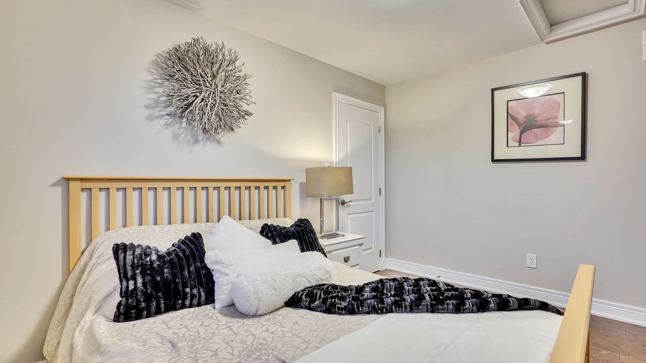 Photo of Bedroom in Wasaga Beach