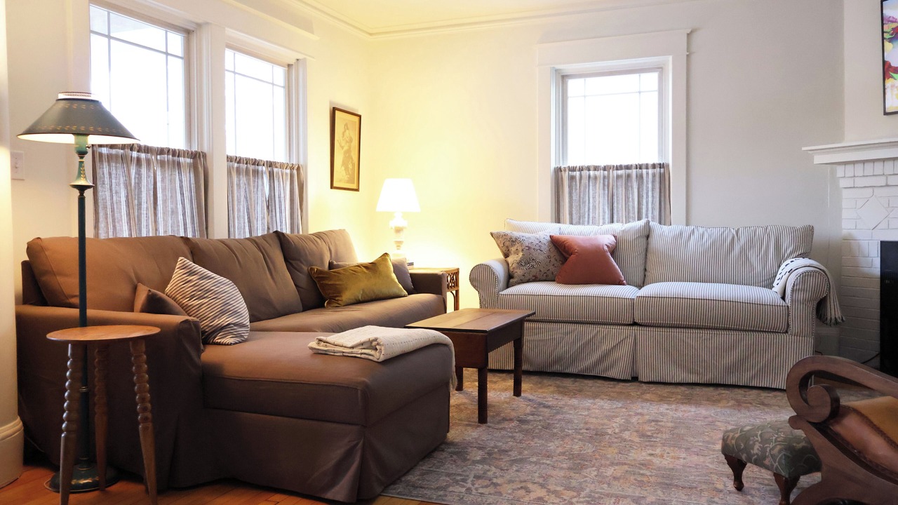 Photo of Livingroom in Glens Falls