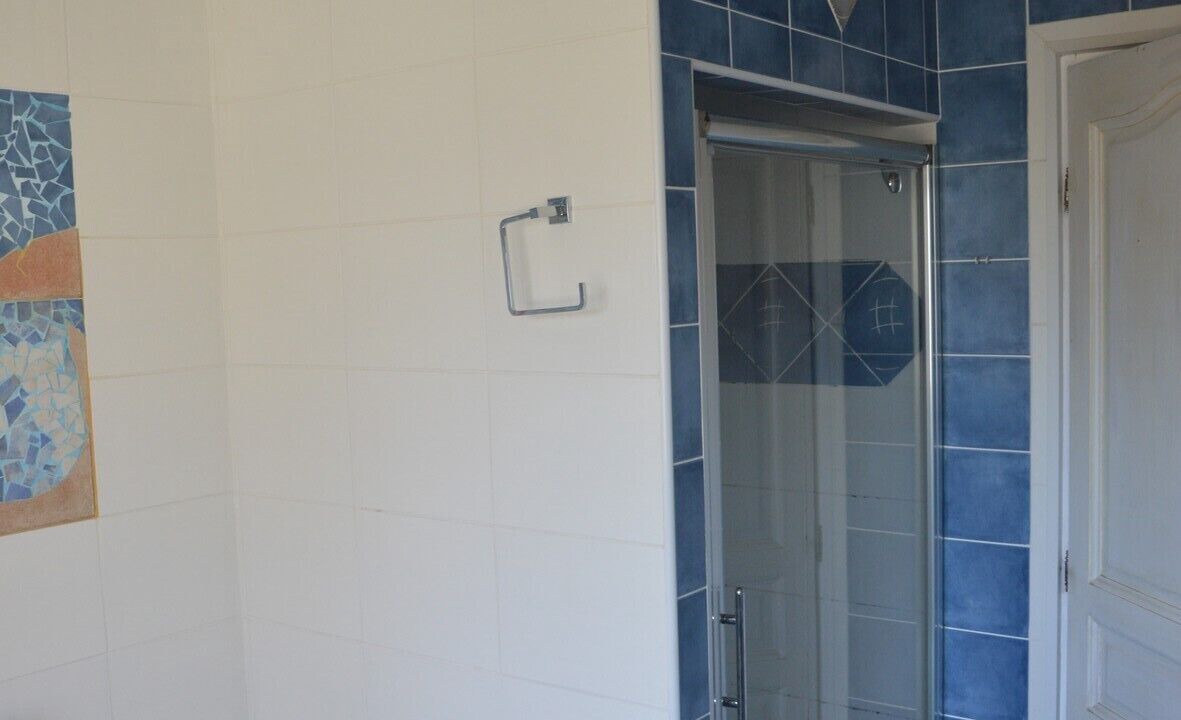 Photo of Bathroom in Lavaur