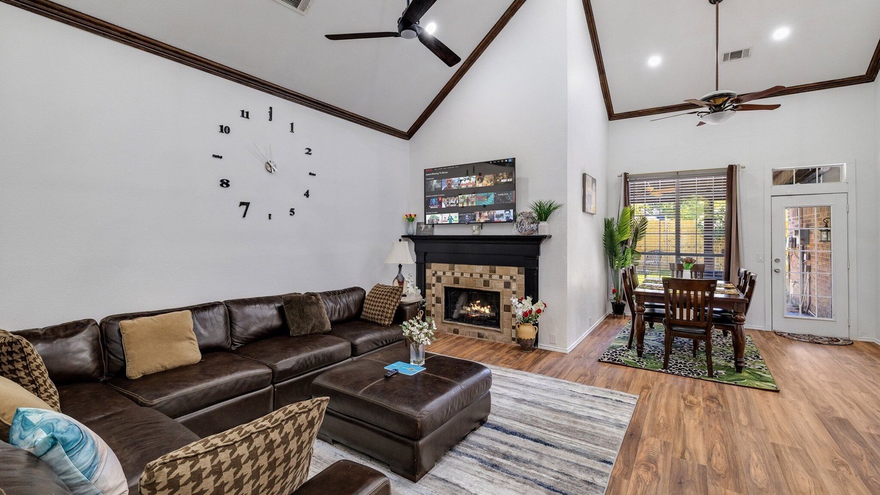 Photo of Livingroom in Frisco