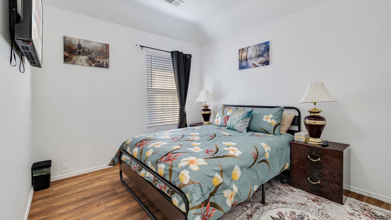 Photo of Bedroom in Frisco