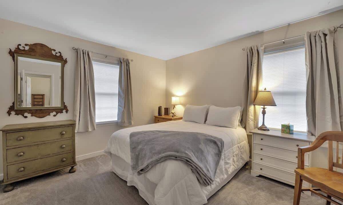 Photo of Bedroom in Wessex Square