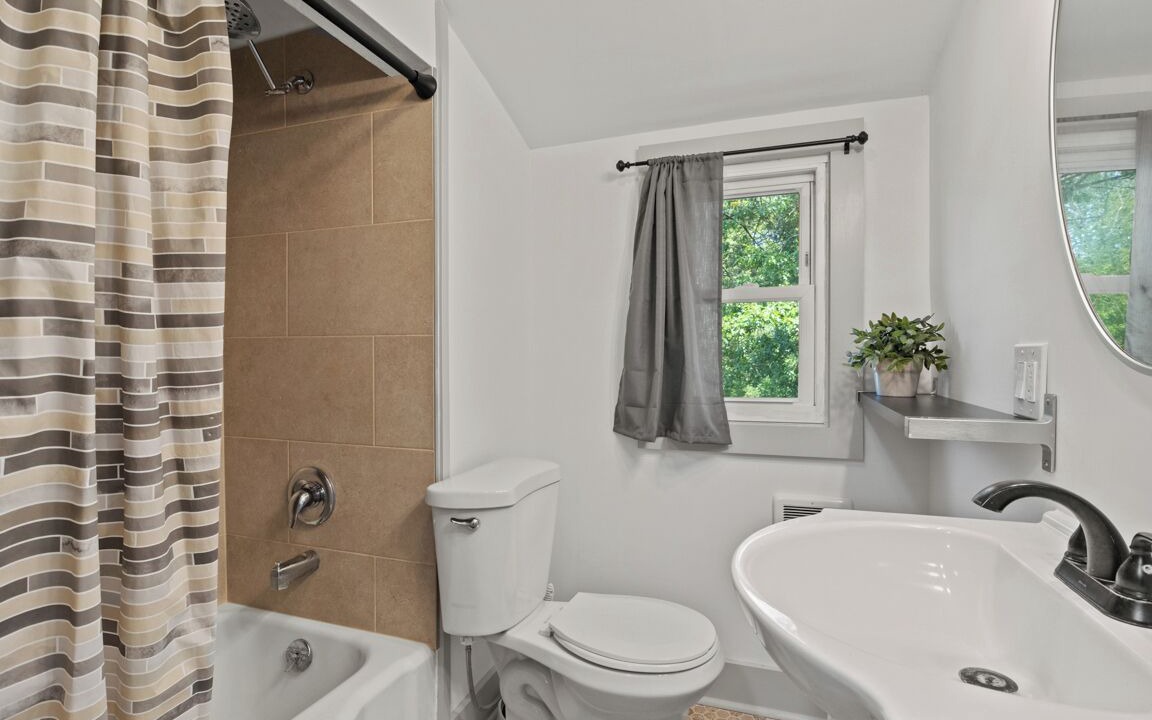 Photo of Bathroom in Hatfield