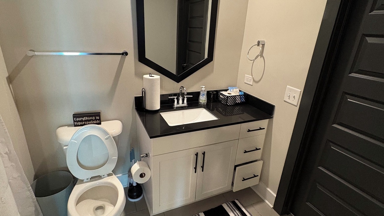 Photo of Bathroom in North Decatur