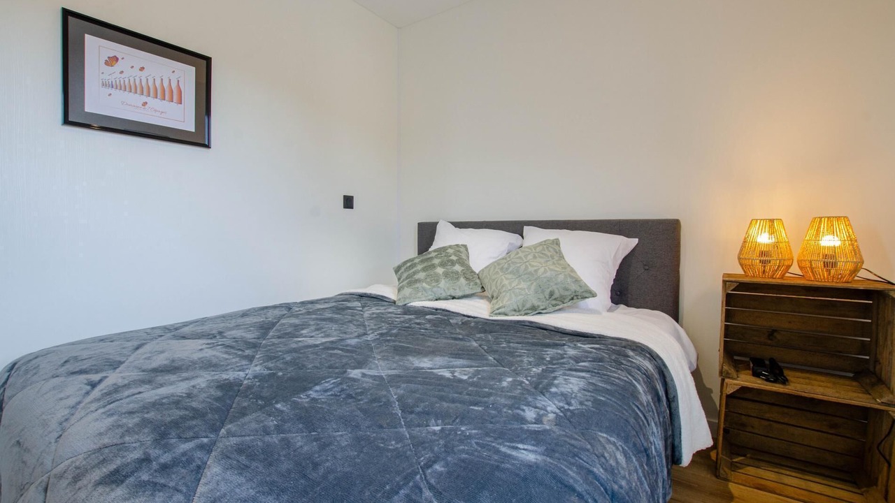 Photo of Bedroom in Arsonval