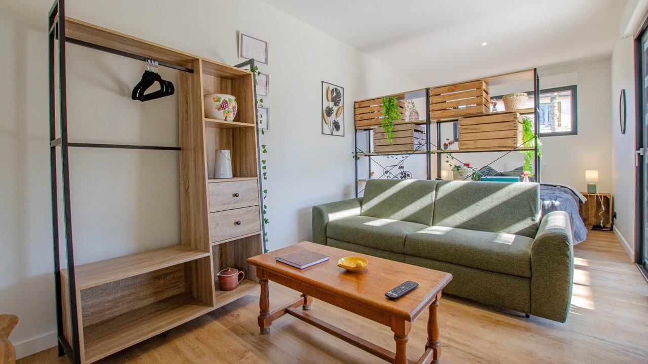 Photo of Bedroom in Arsonval