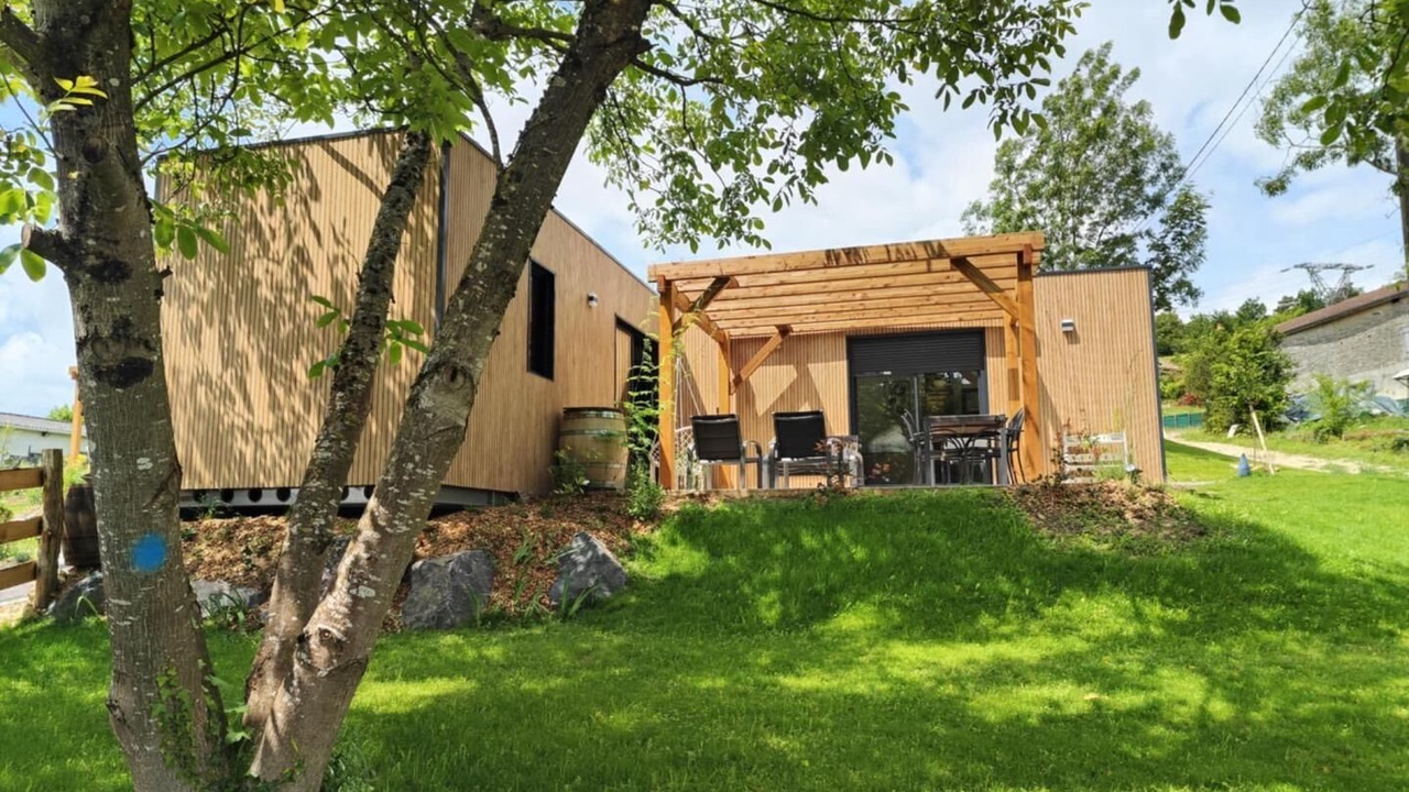 Photo of Patio Balcony in Arsonval