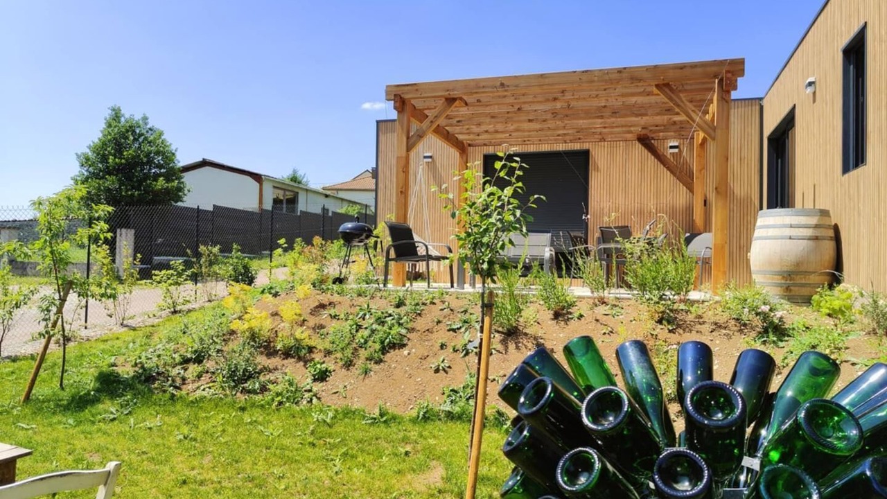 Photo of Outdoor in Arsonval