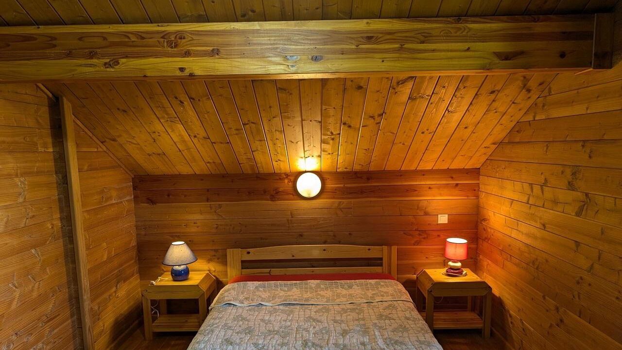 Photo of Bedroom in Saint-Clement-de-Vers