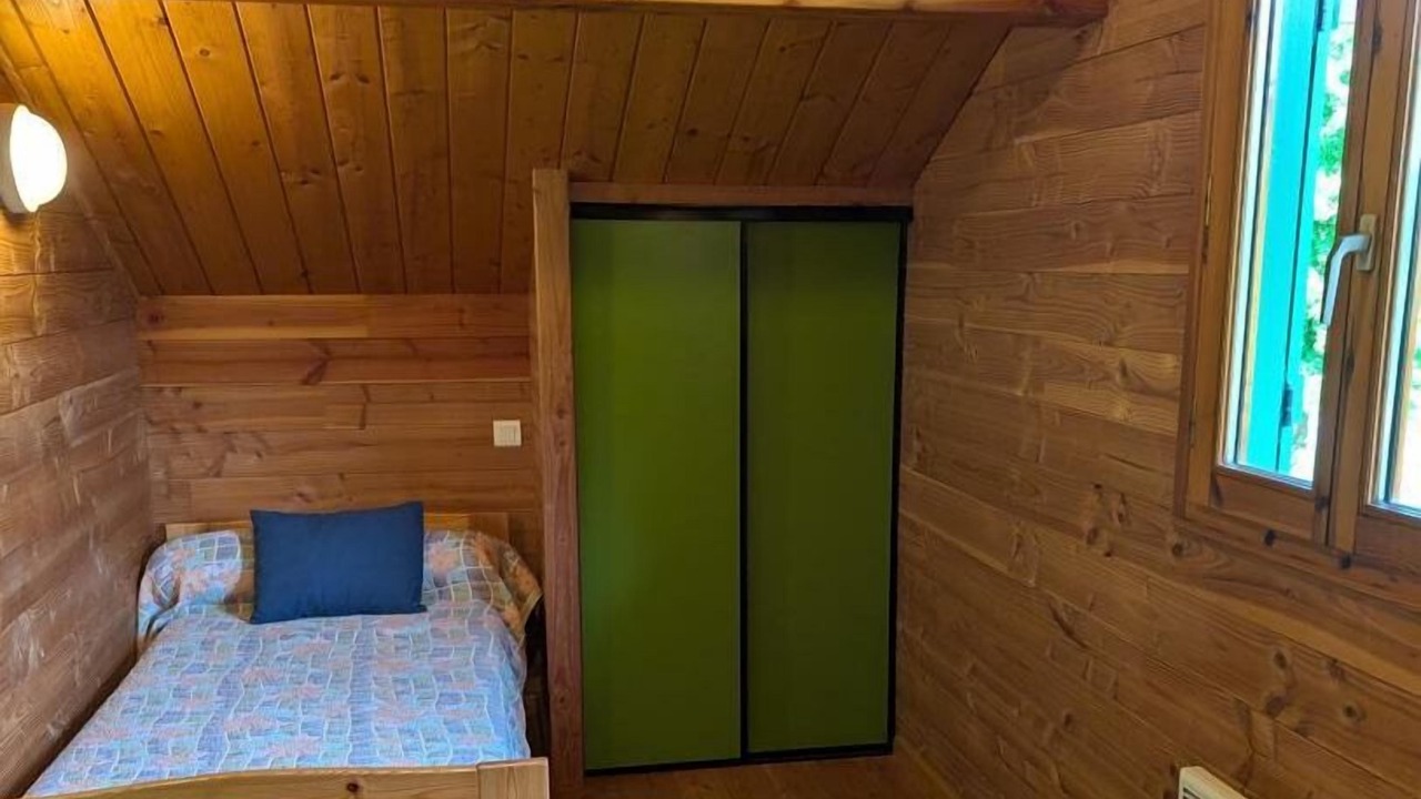 Photo of Bedroom in Saint-Clement-de-Vers