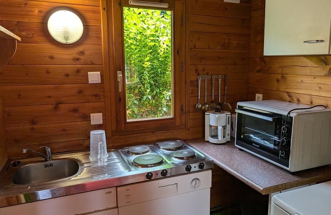 Photo of Kitchen in Saint-Clement-de-Vers