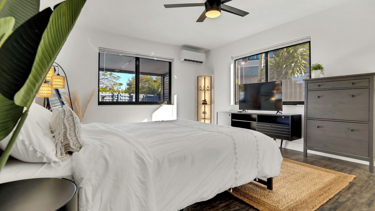 Photo of Bedroom in Harbordale