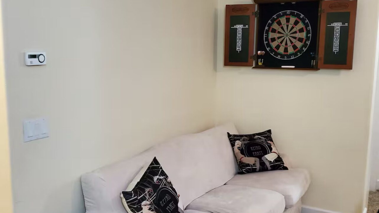 Photo of Livingroom in Oak Shores