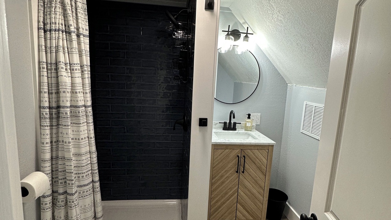 Photo of Bathroom in Cortland