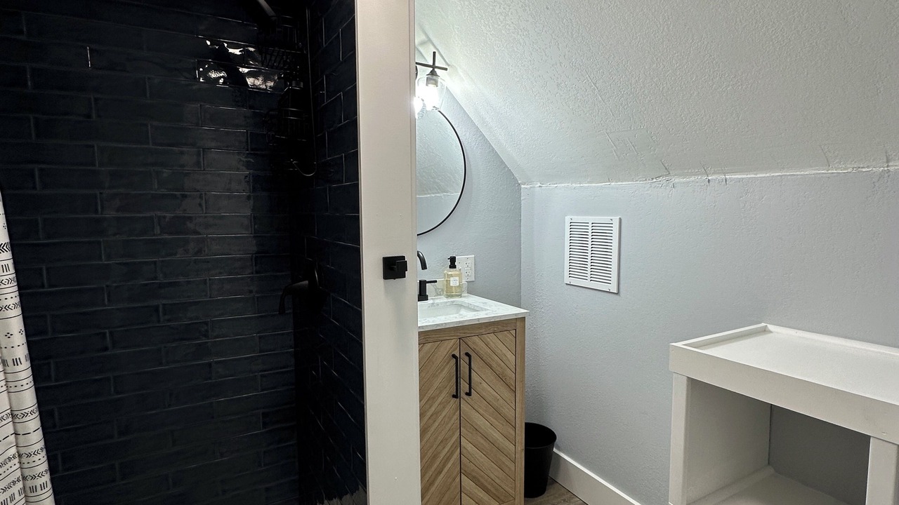 Photo of Bathroom in Cortland