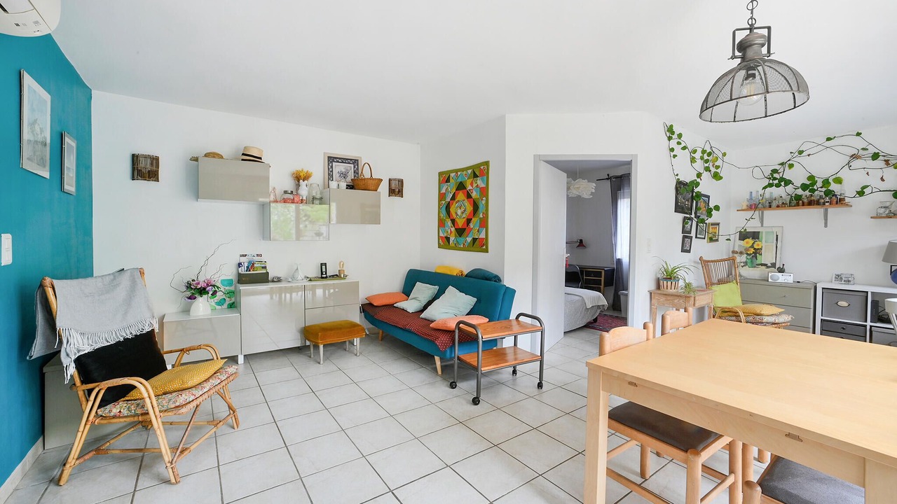 Photo of Bedroom in Serignan-du-Comtat