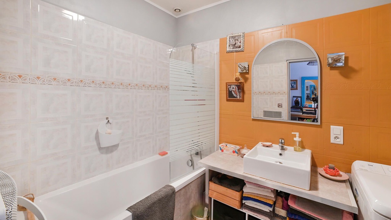 Photo of Bathroom in Serignan-du-Comtat