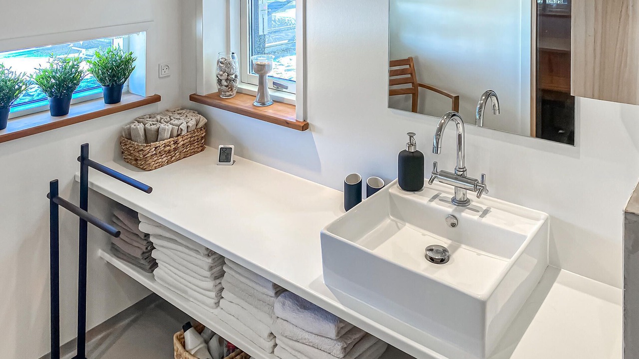 Photo of Bathroom in Trans
