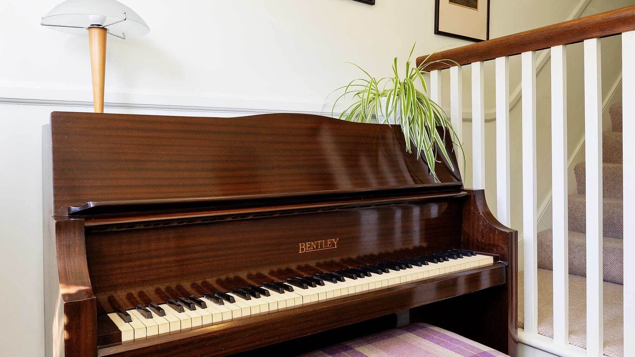 Photo of Others in Balham