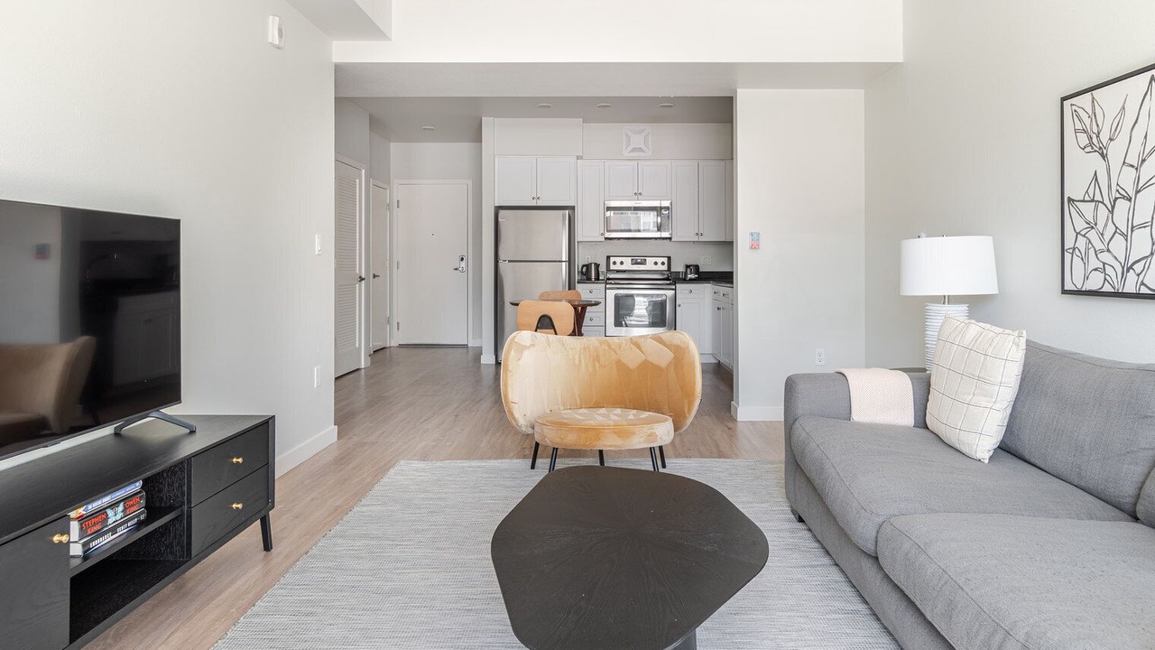 Photo of Livingroom in Oakland