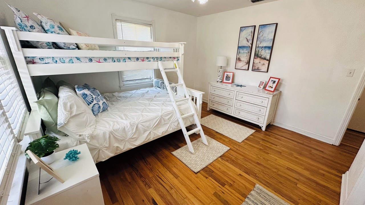 Photo of Bedroom in Palm Harbor