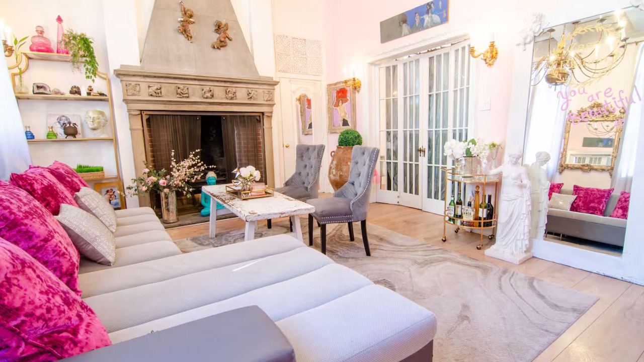 Photo of Livingroom in Union City