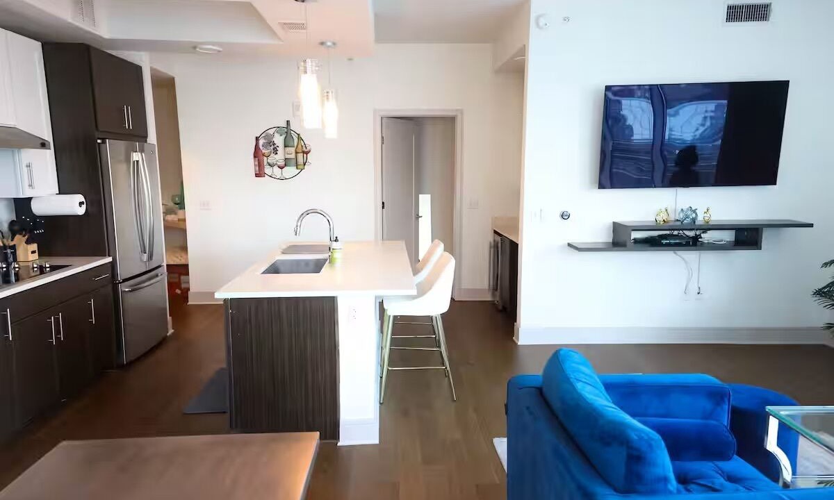 Photo of Livingroom in Texas Medical Center